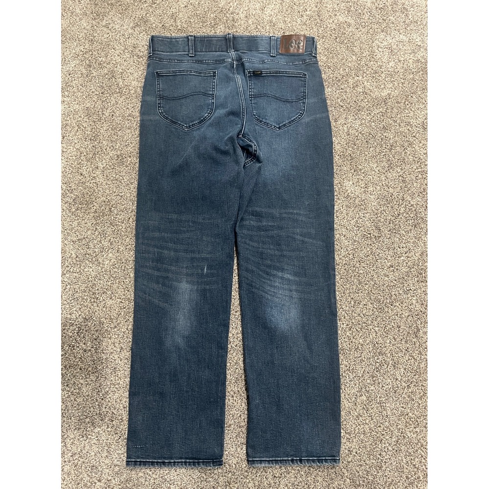 Lee Extreme Motion MVP Athletic Fit Tapered Leg Jeans Mens 36x32 Blue Stretch - Picture 2 of 7